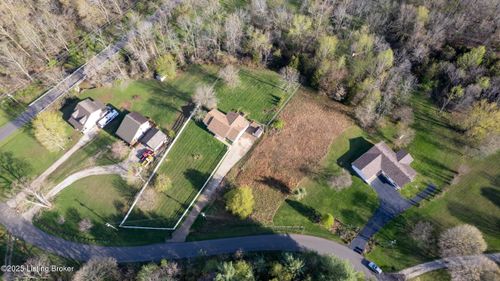 5 Kings Way, Elizabethtown, KY, 42701-7228 | Card Image