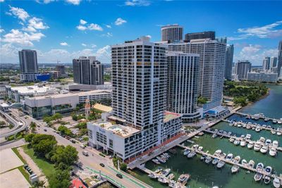 502 - 555 Ne 15th St, Condo with 0 bedrooms, 1 bathrooms and null parking in Miami FL | Image 3