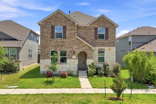 102 Gracie Way, Hutto, TX, 78634-2455 | Card Image
