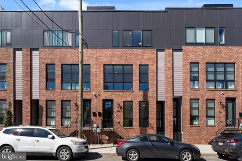 662 N 13th St, PHILADELPHIA, PA, 19123-2427 | Card Image