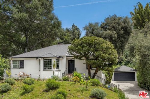 3554 Laurelvale Dr, Studio City, CA, 91604-4137 | Card Image