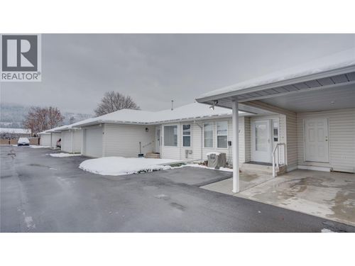 11-501 Kildonan Ave, Enderby, BC, V0E1V2 | Card Image