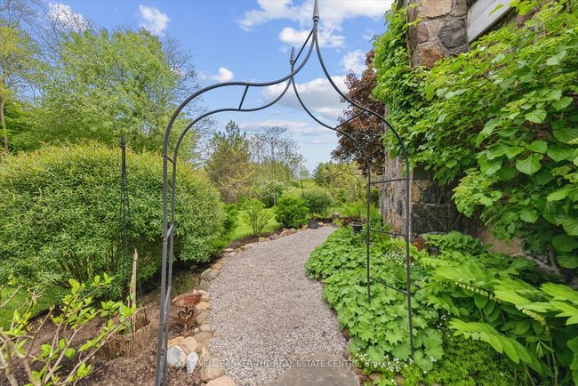 798213 3 Rd Line, House other with 4 bedrooms, 2 bathrooms and 10 parking in Mulmur ON | Image 43
