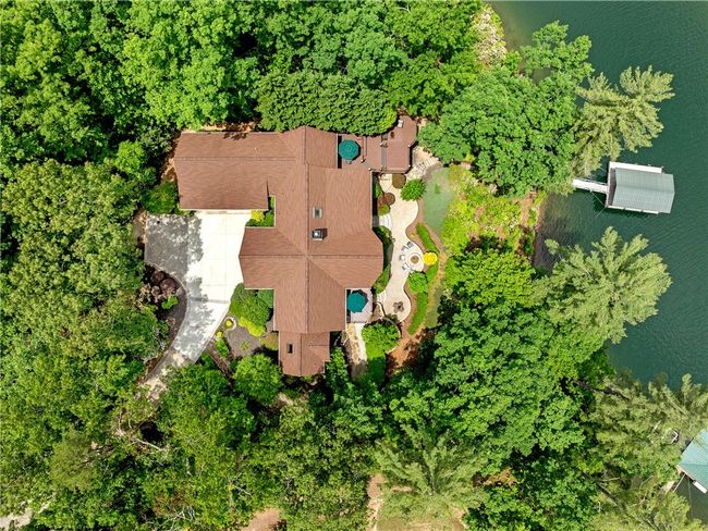 673 Lake Breeze Ln, House other with 4 bedrooms, 4 bathrooms and null parking in Salem SC | Image 49