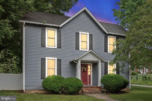 404 N Franklin St, Remington, VA, 22734-9610 | Card Image