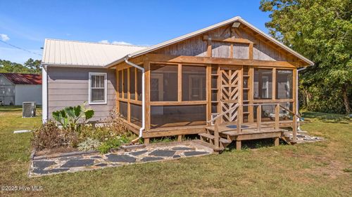 376 Shell Rd, Atlantic, NC, 28511-9604 | Card Image
