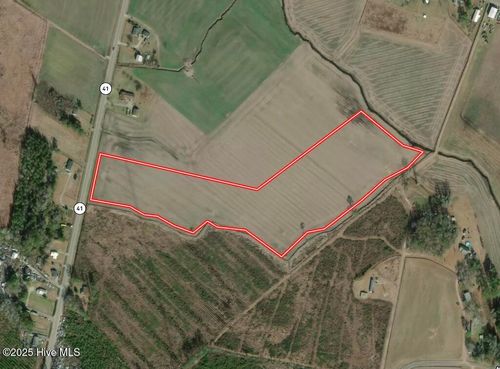 2 Nc Highway 58 N, Trenton, NC, 28585-9522 | Card Image