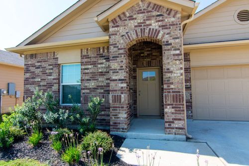 649 Donegal Ln, Georgetown, TX, 78626-7731 | Card Image