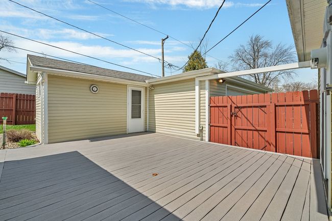 1713 Innercircle Dr, House other with 3 bedrooms, 1 bathrooms and 6 parking in Crest Hill IL | Image 23