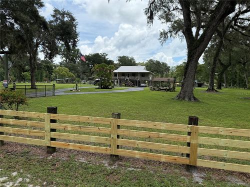 2403 116th Ave, Lake Panasoffkee, FL, 33538 | Card Image