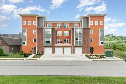 204-617 Manhattan Blvd, Dayton, KY, 41074-7501 | Card Image