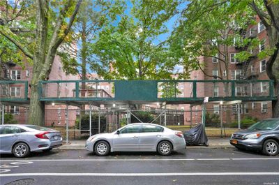 1B - 35-40 75th Street, Home with 1 bedrooms, 1 bathrooms and null parking in Jackson Heights NY | Image 2