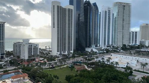 1909-210 174th St, Sunny Isles Beach, FL, 33160-3329 | Card Image