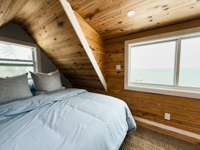 9W Upstairs Loft View | Image 18