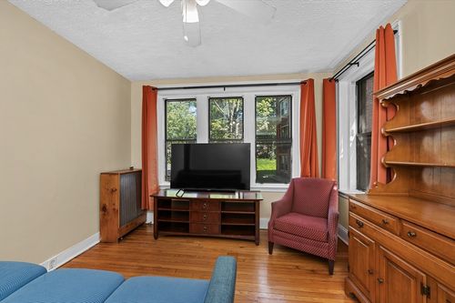 apt-3-7 Lothian Rd, Boston, MA, 02135-5417 | Card Image