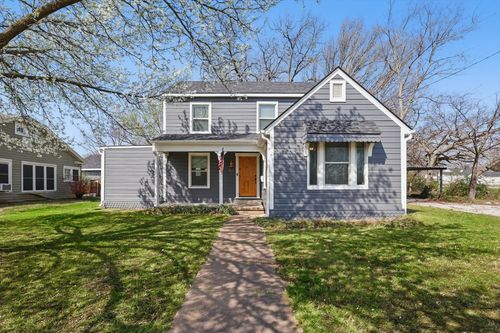 932 N Woods St, Sherman, TX, 75092-5700 | Card Image