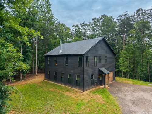 1995 Auraria Rd, Dahlonega, GA, 30533-5416 | Card Image