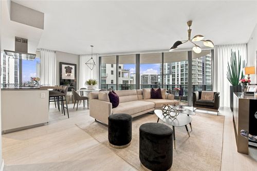 3401-1000 Brickell Plz, Miami, FL, 33131-3860 | Card Image