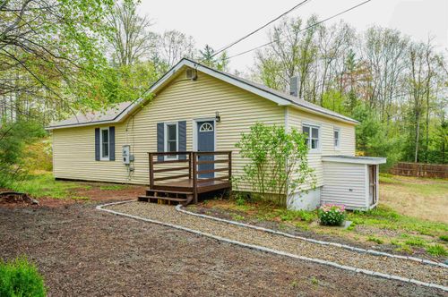 1017 Forest Rd, Greenfield, NH, 03047-4019 | Card Image