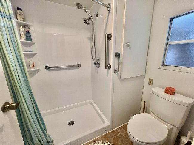 424 Hawthorne Blvd, House other with 2 bedrooms, 2 bathrooms and null parking in LEESBURG FL | Image 54