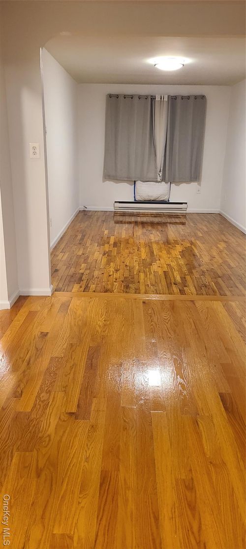 apt-1-211-02 23rd Ave, Bayside, NY, 11360-1900 | Card Image