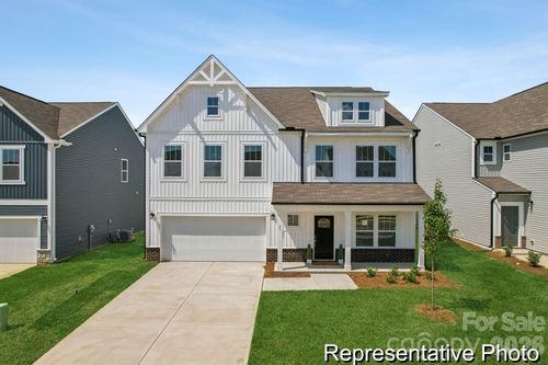 200-135 Borders St, Statesville, NC, 28677 | Card Image