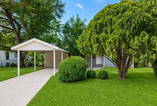 113 E Witcher Ln, Houston, TX, 77076-4519 | Card Image