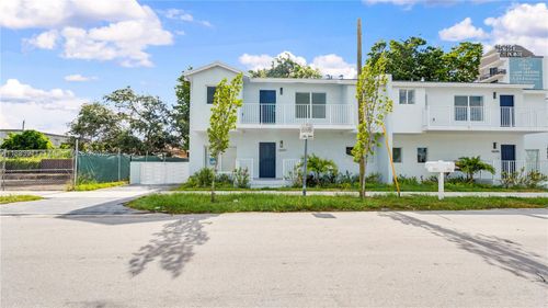 18395-18395 Sw 103rd Ct, Cutler Bay, FL, 33157-5396 | Card Image