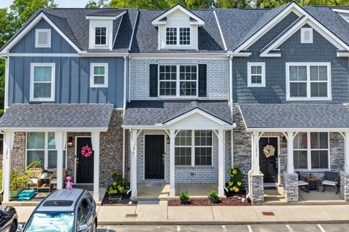 1215 Hope Village Way, Hermitage, TN, 37076-2437 | Card Image