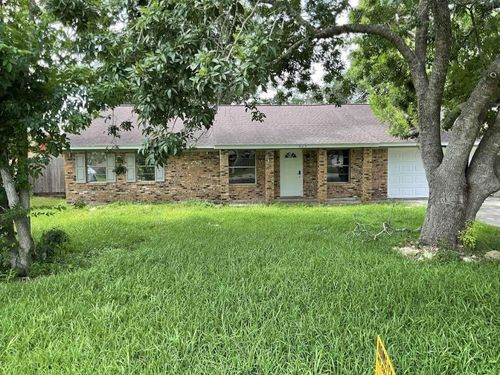 405 Oyster Creek Ct, Richwood, TX, 77531-2528 | Card Image