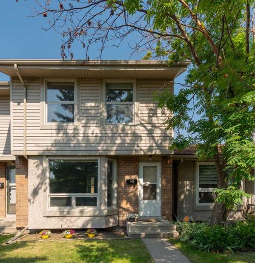 143-123 Queensland Dr Se, Calgary, AB, T2J5J4 | Card Image
