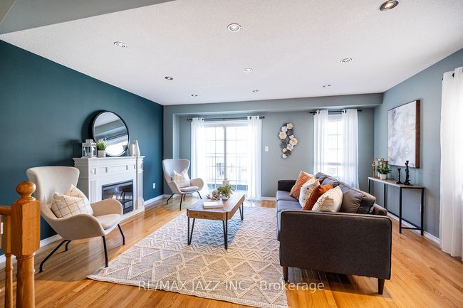 54 Barnham St, House attached with 3 bedrooms, 3 bathrooms and 1 parking in Ajax ON | Image 10