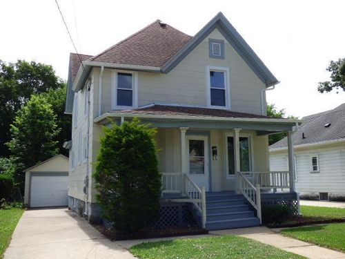 1231 Central Ave, Beloit, WI, 53511-4733 | Card Image