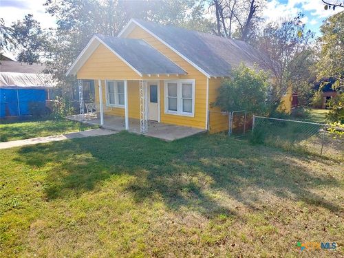 402 S 29th St, Temple, TX, 76504-4058 | Card Image