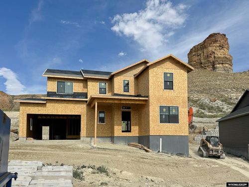621 Memory Ln, Green River, WY, 82935-4214 | Card Image