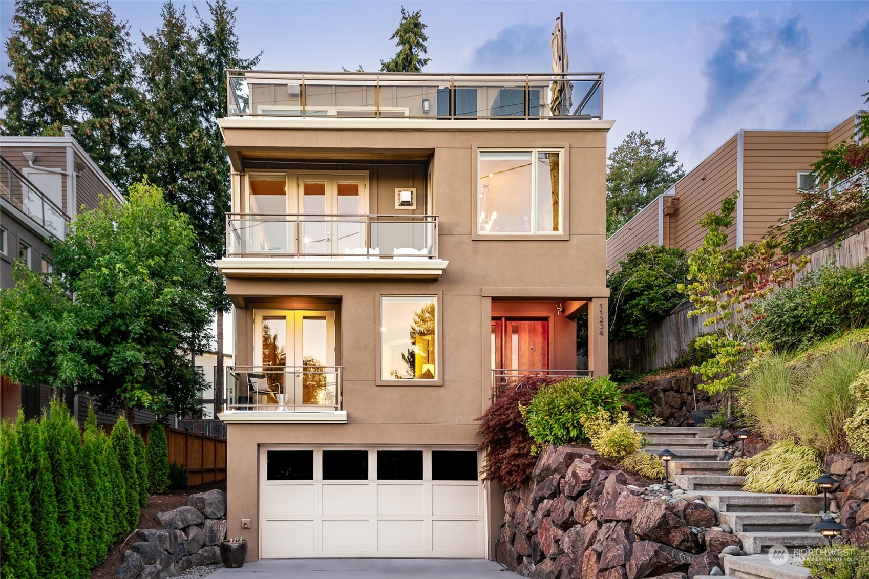 87th St, Kirkland, WA 98033
