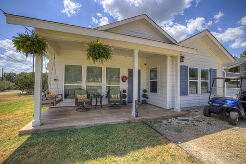 2870 Candlelight Drive, Canyon Lake, TX, 78133 | Card Image