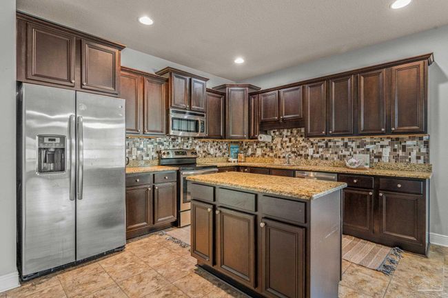 2450 Redford Dr, House other with 3 bedrooms, 2 bathrooms and 4 parking in Cantonment FL | Image 11