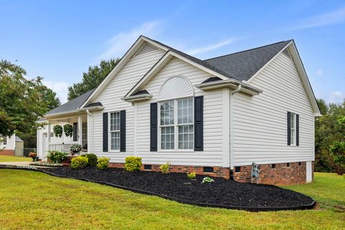 131 Chandler Downs Trl, Inman, SC, 29349-8198 | Card Image