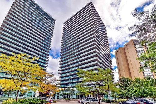 lph3-5500 Yonge Street, North York, ON, M2N5S2 | Card Image