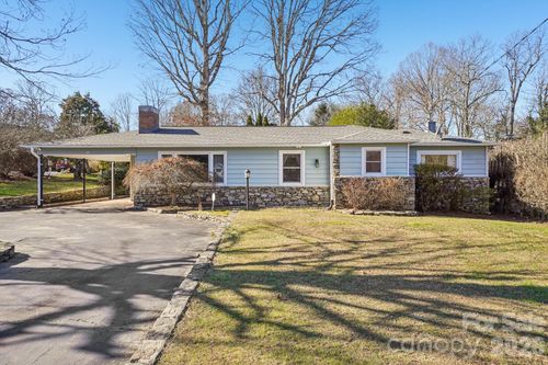 511 Oak Grove Rd, Flat Rock, NC, 28731-9777 | Card Image