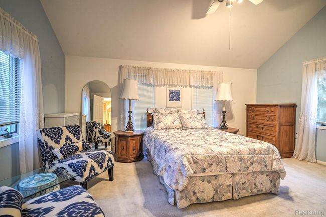 MASTER BEDROOM | Image 28