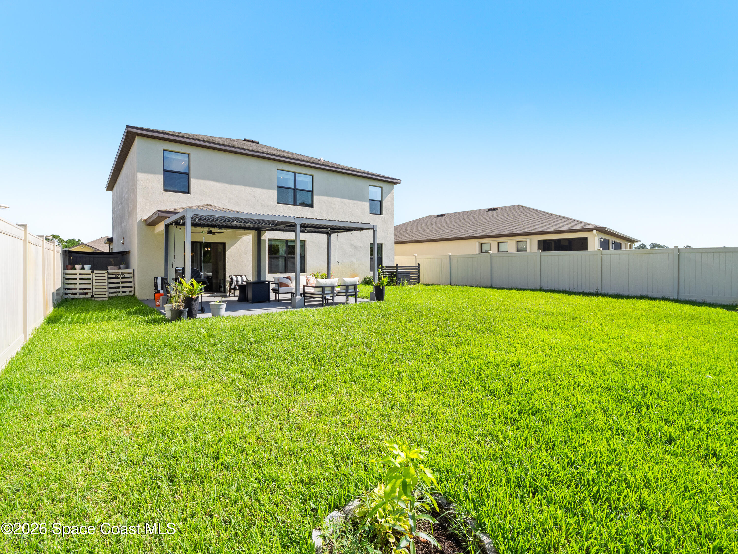 Residential Lease in Palm Bay 4