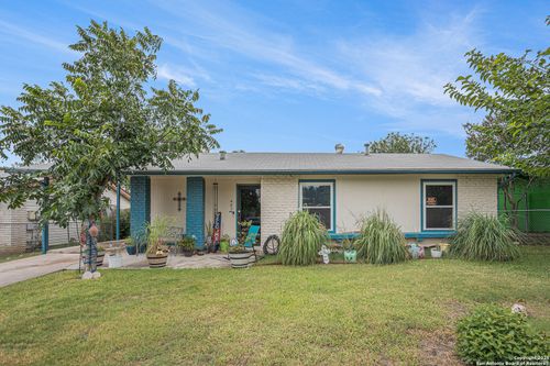 407 Berry Hl, San Antonio, TX, 78227-3101 | Card Image