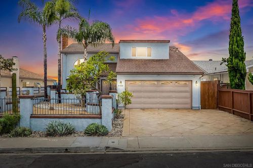 4460 Huggins St, San Diego, CA, 92122-2603 | Card Image