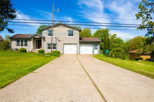 2374 Edinboro Rd, Erie, PA, 16509-3410 | Card Image