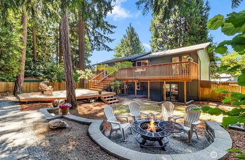 10716 127th Ave Ne, Kirkland, WA, 98033-4728 | Card Image