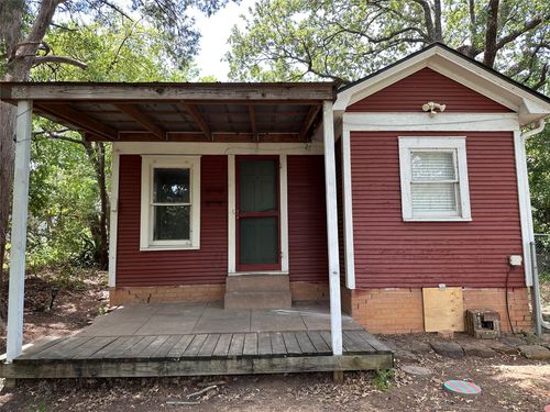 515 Pearl St, Denton, TX, 76201-9053 | Card Image