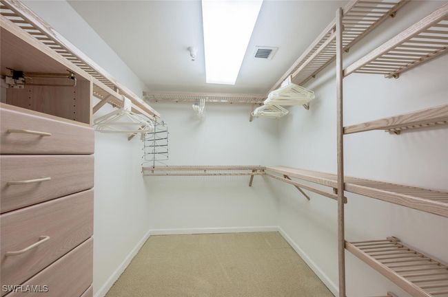 Primary Closet | Image 26