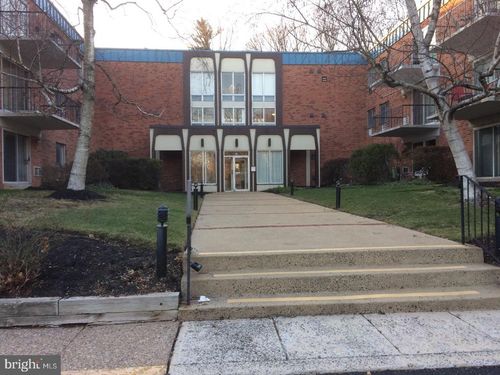 apt-a301-120 N Bethlehem Pike, FORT WASHINGTON, PA, 19034-1230 | Card Image